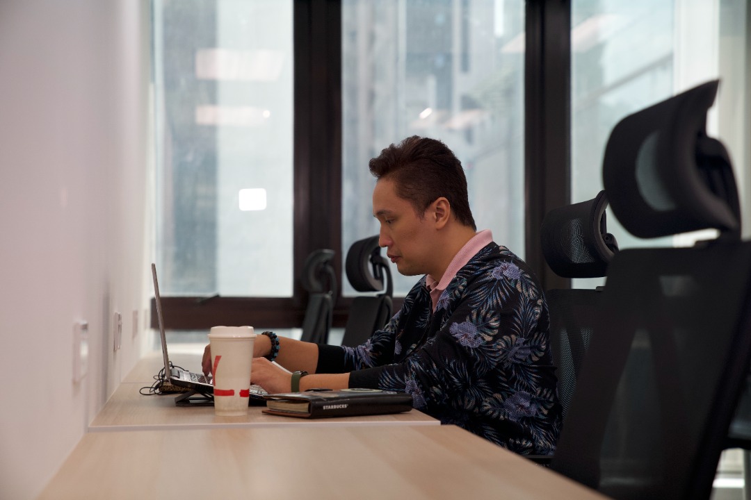 Private_Desks